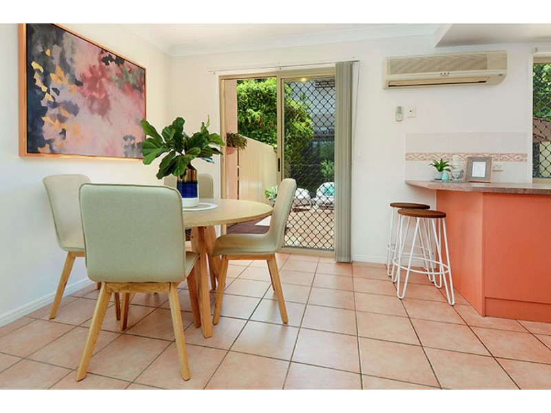 100 Rialto Street, Greenslopes QLD 4120