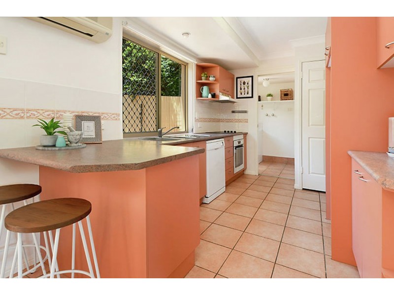 100 Rialto Street, Greenslopes QLD 4120