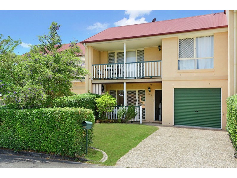 100 Rialto Street, Greenslopes QLD 4120