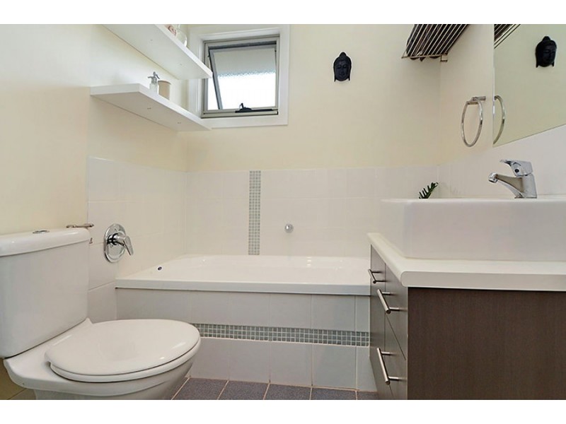 1 / 41 Weston Street, Coorparoo QLD 4151