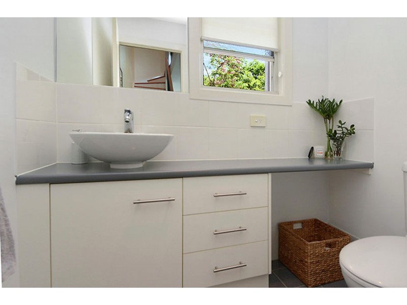 1 / 41 Weston Street, Coorparoo QLD 4151