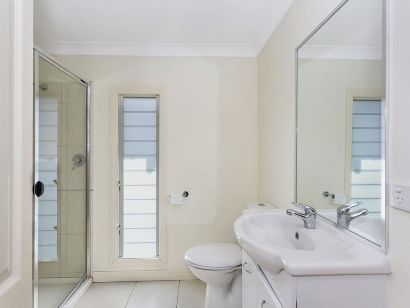 115 Nursery Road, Holland Park West QLD 4121