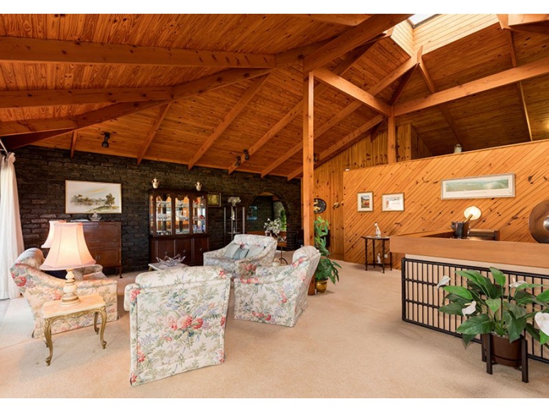 25 Aldford Street, Carindale QLD 4152