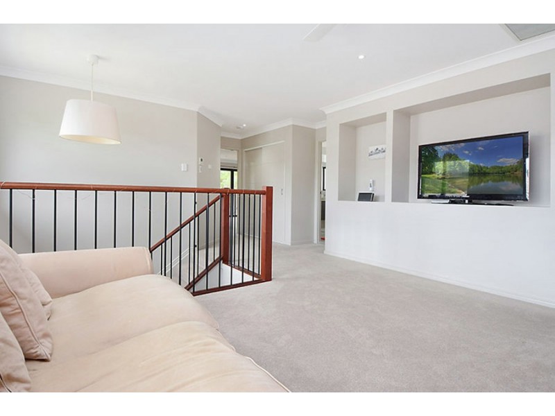 17 Westbury Pl, Carindale QLD 4152