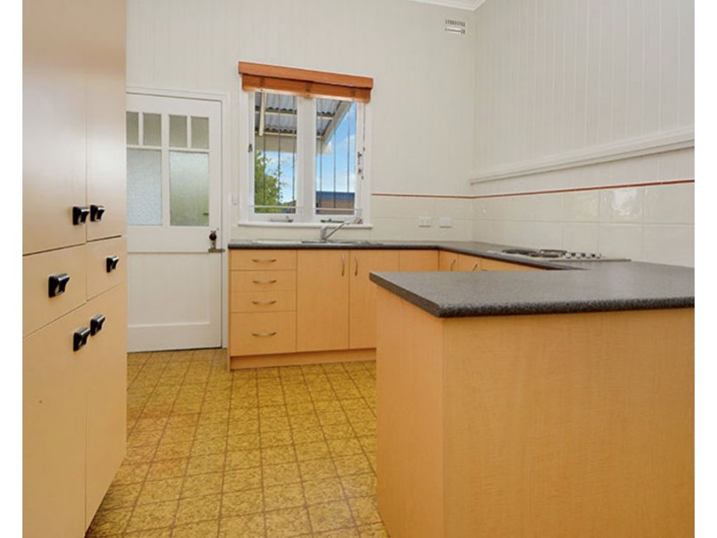 7 Rialto Street, Coorparoo QLD 4151