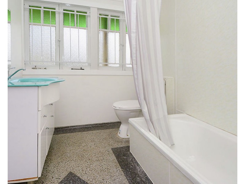 7 Rialto Street, Coorparoo QLD 4151