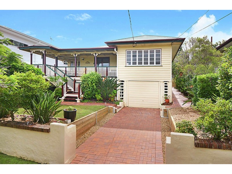 52 Provincial Rd, Holland Park QLD 4121