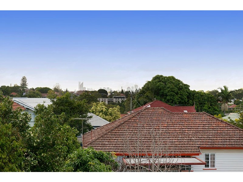 27 Boronia Avenue, Holland Park West QLD 4121