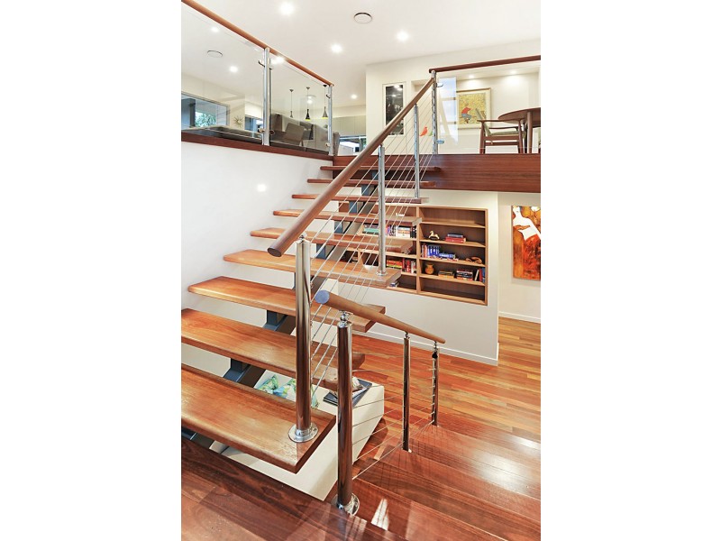 3 Follington Crescent, Coorparoo QLD 4151