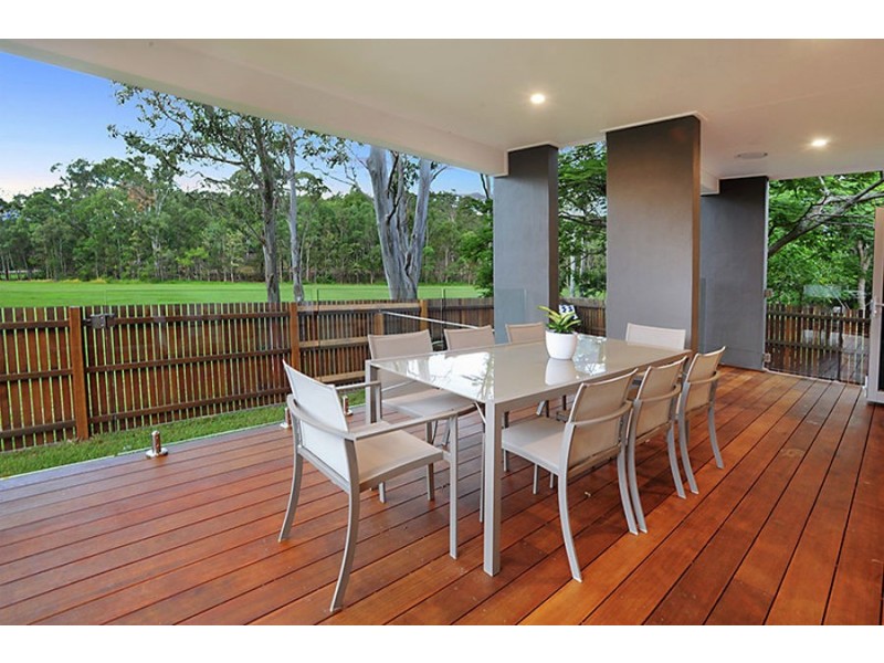 3 Follington Crescent, Coorparoo QLD 4151