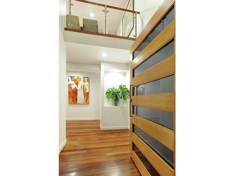 3 Follington Crescent, Coorparoo QLD 4151