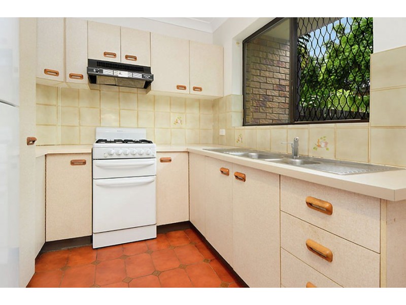2/83 Waldheim St, Annerley QLD 4103
