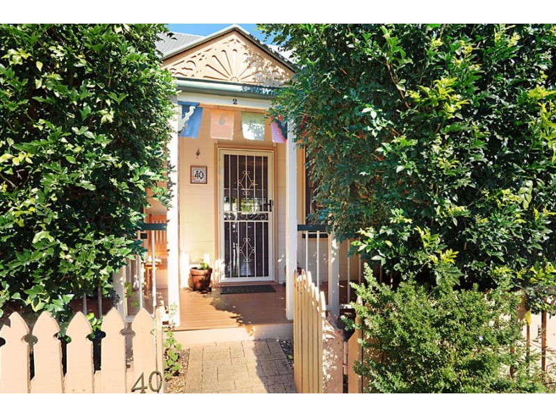 2 42 Mark Lane, Kangaroo Point QLD 4169