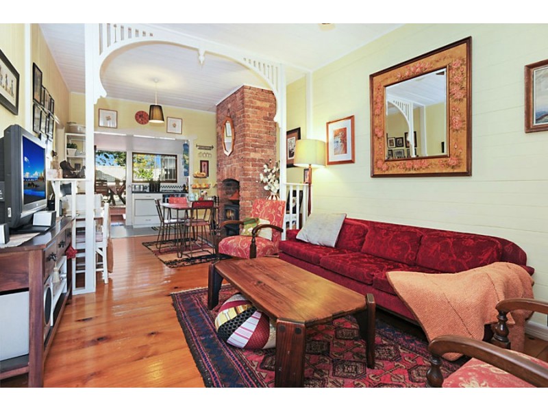 2 42 Mark Lane, Kangaroo Point QLD 4169