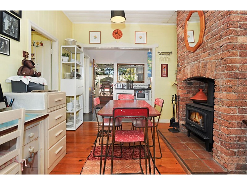 2 42 Mark Lane, Kangaroo Point QLD 4169