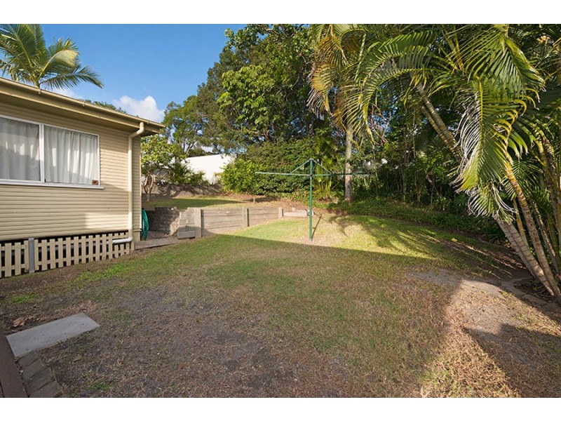 421 Nursery Road, Holland Park QLD 4121