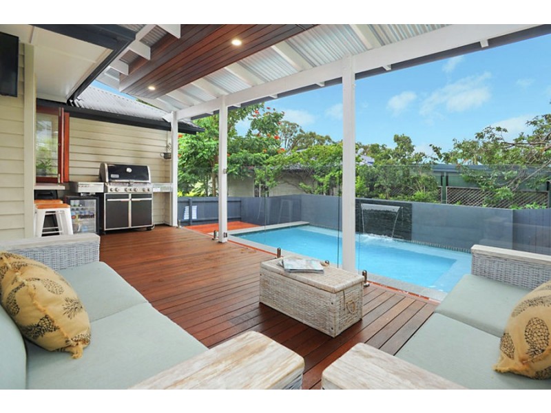 17 Royds Street, Carina QLD 4152