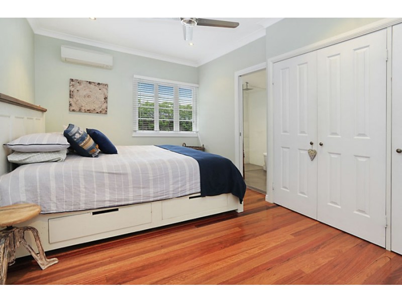 17 Royds Street, Carina QLD 4152