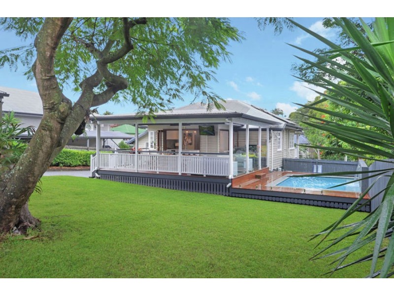 17 Royds Street, Carina QLD 4152