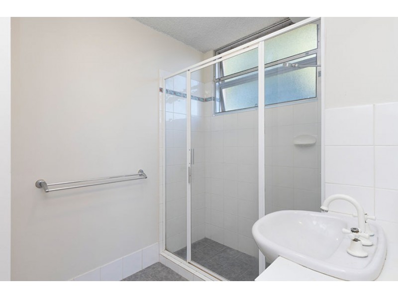 1/12 Birdwood Street, Coorparoo QLD 4151