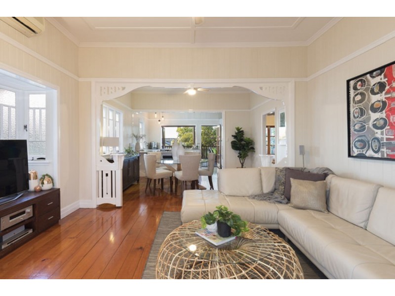 314 Cornwall Street, Greenslopes QLD 4120