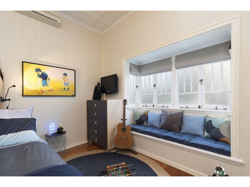 314 Cornwall Street, Greenslopes QLD 4120