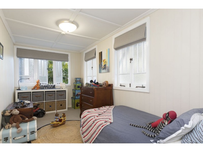 314 Cornwall Street, Greenslopes QLD 4120