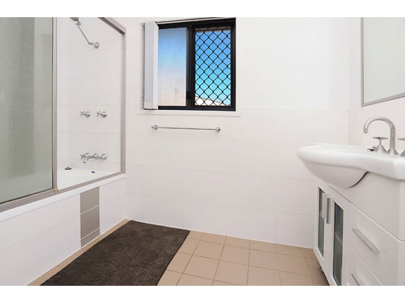 6/74 Creek Rd, Mount Gravatt East QLD 4122