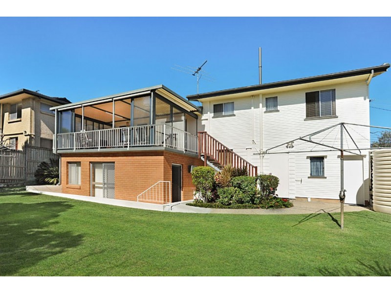 51 Koumala Street, Mansfield QLD 4122