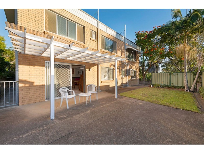 2/19 Leigh Street, Coorparoo QLD 4151