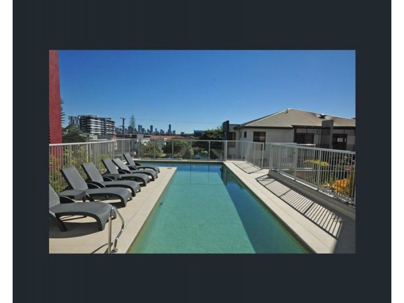 39/11 Kitchener Street, Coorparoo QLD 4151