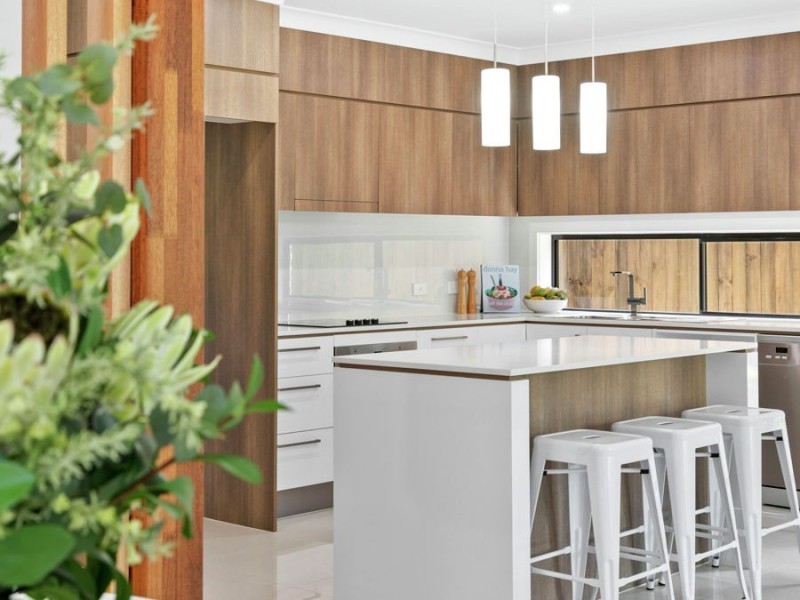36 Preston Road, Carina QLD 4152