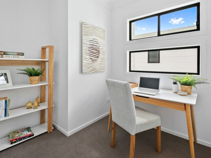 36 Preston Road, Carina QLD 4152