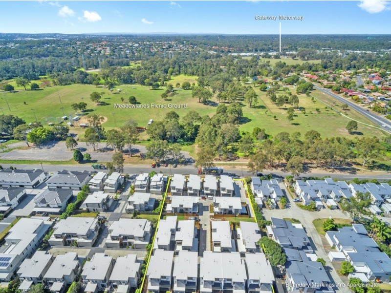 36 Preston Road, Carina QLD 4152