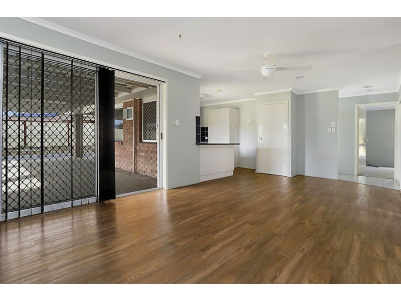 10 Pinto Ct, Yamanto QLD 4305