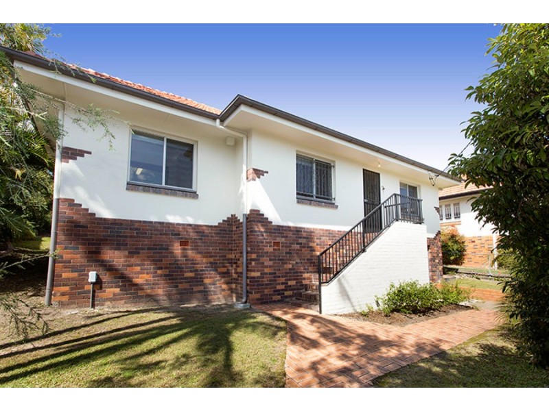 76 Tarana Street, Camp Hill QLD 4152