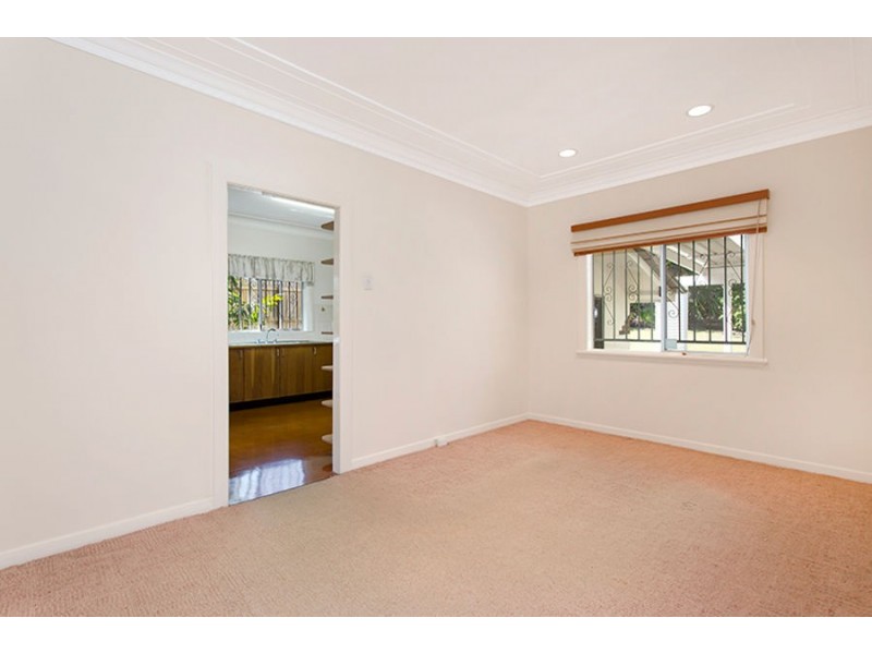 76 Tarana Street, Camp Hill QLD 4152