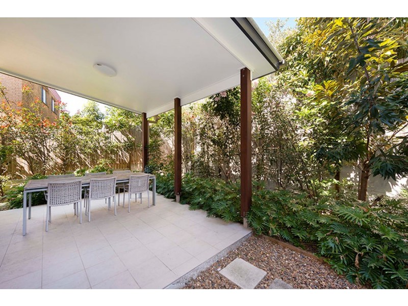 4/15 Rutland Street, Coorparoo QLD 4151