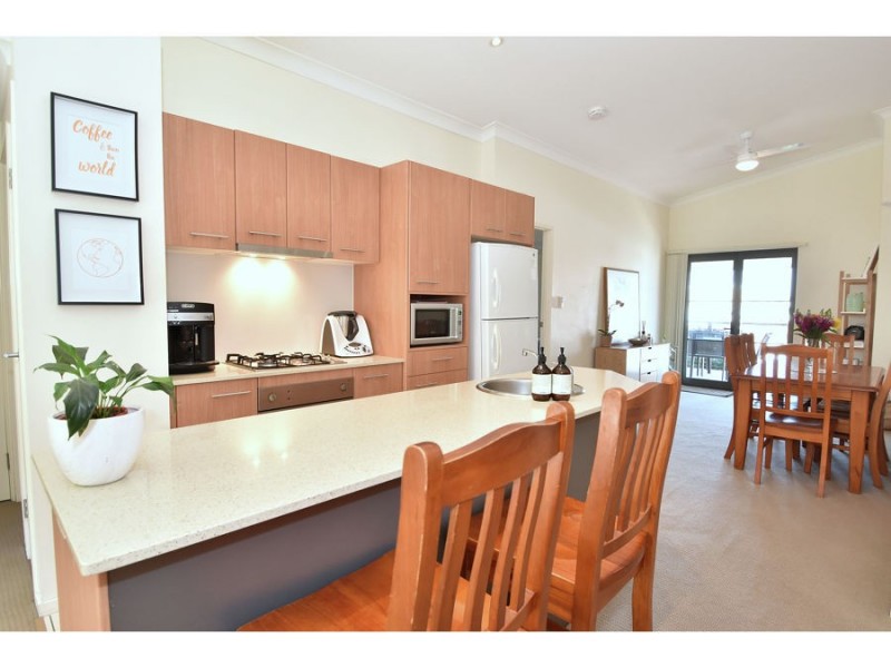 6/10 Amelia Street, Coorparoo QLD 4151