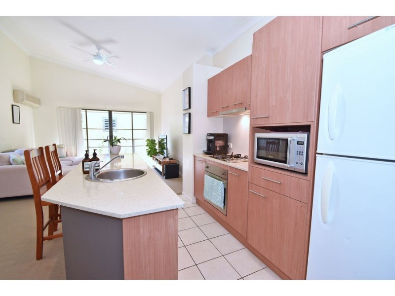 6/10 Amelia Street, Coorparoo QLD 4151