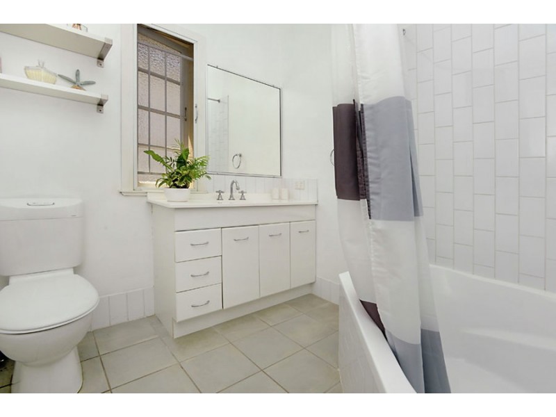 115 Fingal St, Tarragindi QLD 4121