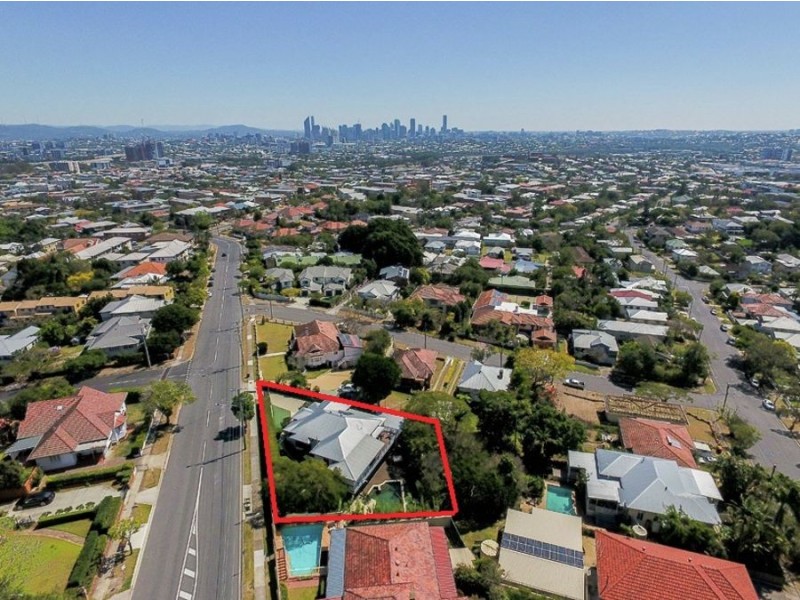 420 Upper Cornwall St, Coorparoo QLD 4151