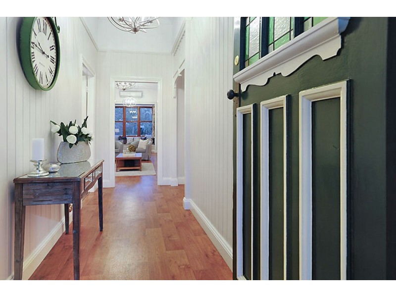 420 Upper Cornwall St, Coorparoo QLD 4151