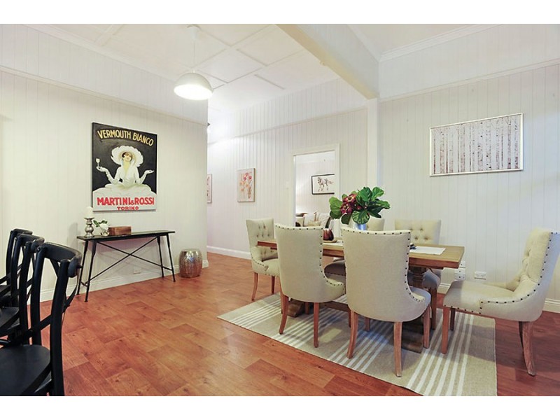 420 Upper Cornwall St, Coorparoo QLD 4151