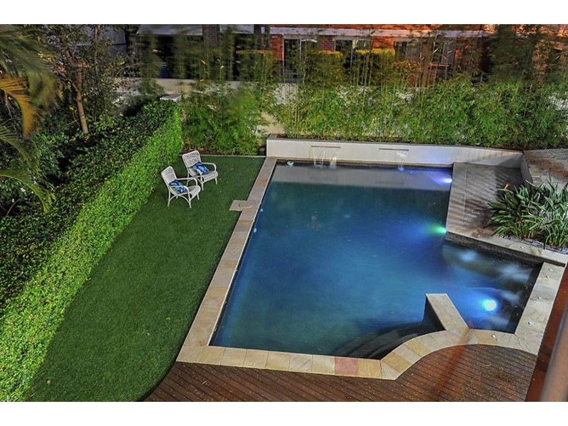 420 Upper Cornwall St, Coorparoo QLD 4151