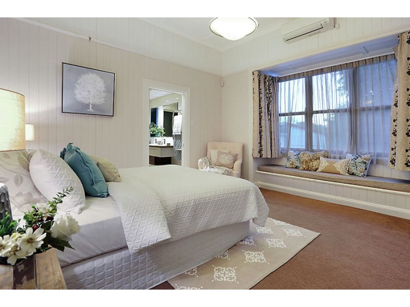 420 Upper Cornwall St, Coorparoo QLD 4151