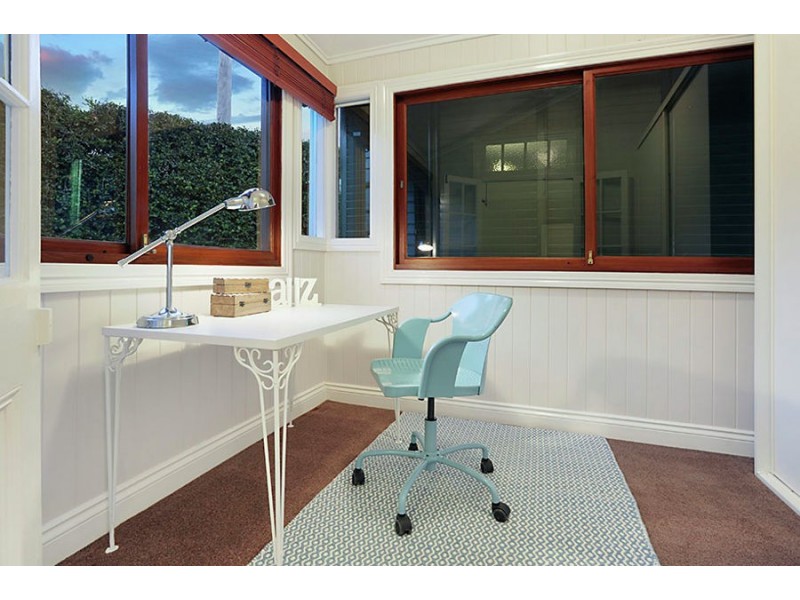 420 Upper Cornwall St, Coorparoo QLD 4151