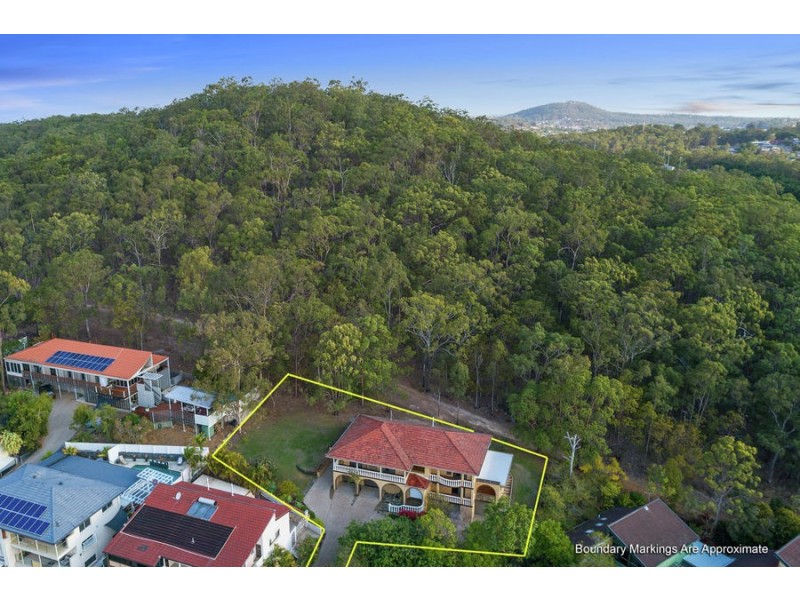 35 Indus Street, Camp Hill QLD 4152