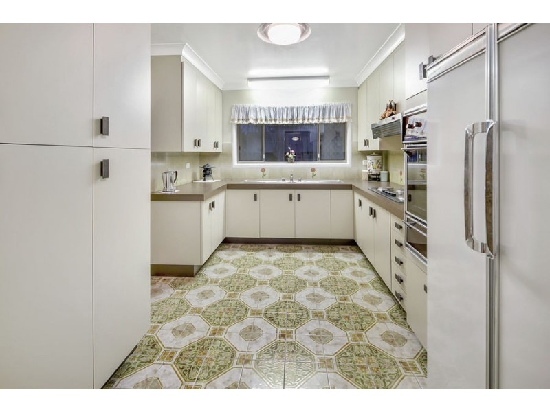 35 Indus Street, Camp Hill QLD 4152