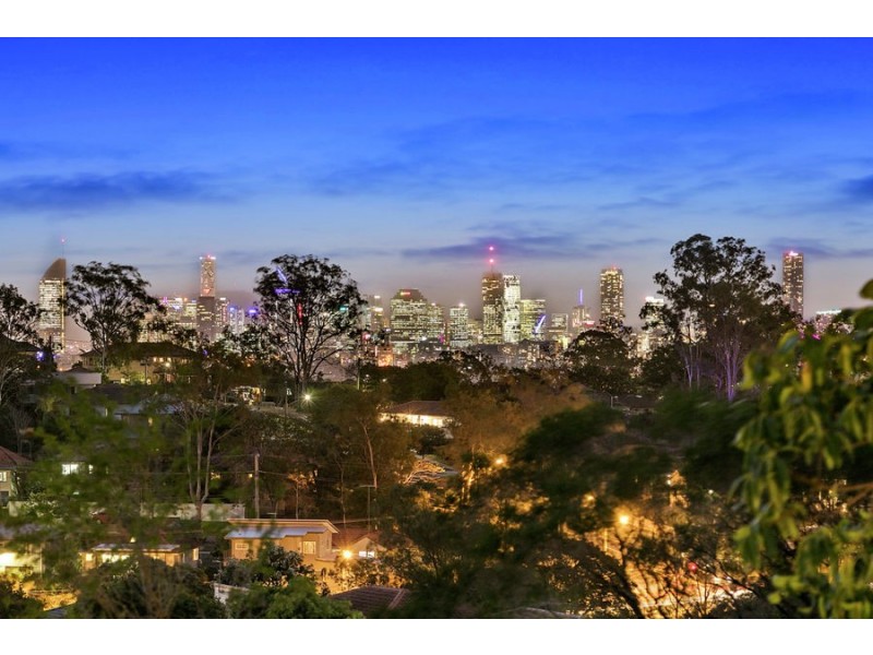 35 Indus Street, Camp Hill QLD 4152